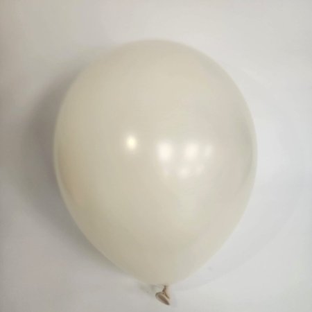 200	Dust white